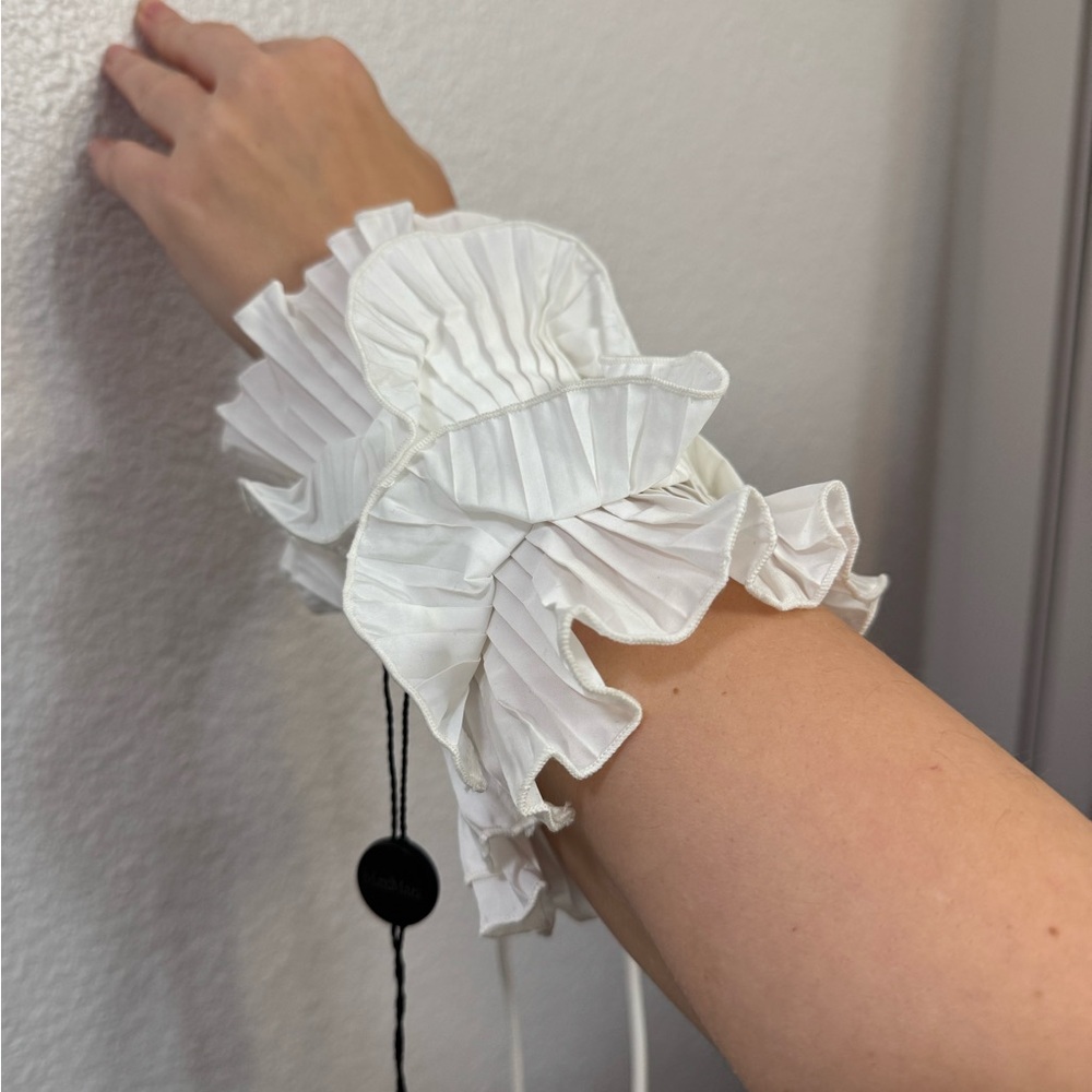Max Mara Melinda Pleated Statement Runway-Style Cuff Bracelet NWT$295